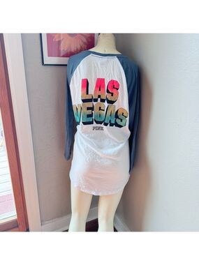 Pink las Vegas top